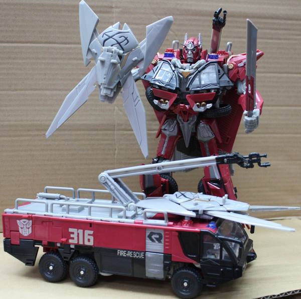 hasbro变形金刚电影3版 l级御天敌散货无声光无大刀带盾牌有瑕疵