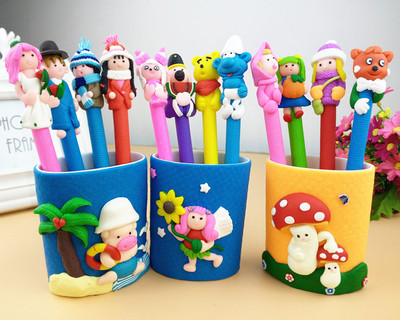 新奇特韩国创意桌面文具 时尚可爱卡通软陶笔筒小学生奖品儿童