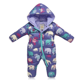 2016新款_ 新生儿 羽绒服: 新生儿被竹签刺伤 :新