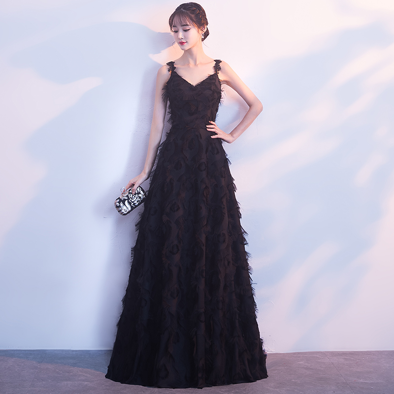 robe de soirée des femmes à 2018, la nouvelle plus mince et élégant banquet de l'hôte de la partie de la partie noble noir robe longue femme robe de soirée des femmes à 2018, la nouvelle plus mince et élégant banquet de l'hôte de la partie de la partie noble noir robe longue femme