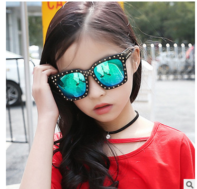韓國新款兒童太陽鏡男童個性眼鏡墨鏡公主女孩鉚釘時尚太陽鏡親子