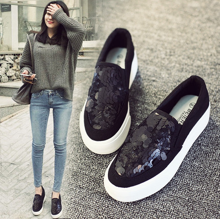 2019 été, des nouvelles paresseux chaussures de femmes slip-joker version coréenne de l'épaisseur de la semelle casual noir chaussures de toile des femmes mocassins 2019 été, des nouvelles paresseux chaussures de femmes slip-joker version coréenne de l'épaisseur de la semelle casual noir chaussures de toile des femmes mocassins