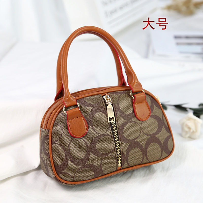 old middle-aged mom grocery shopping phone change clutch shoulin handbags elderly mini portable small bag