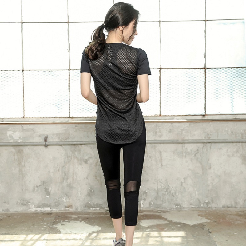 韩版健身服女夏跑步运动套装瑜伽服三件套七分裤背心罩衫速干显瘦