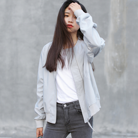 如何搭配2017春装新款韩版长袖上衣宽松大码