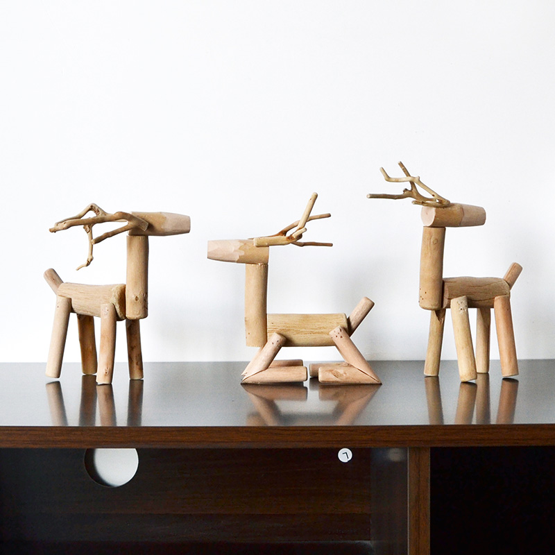 handmade wooden small deer decoration home decorations wine cabinet tv cabinet crafts creative gifts