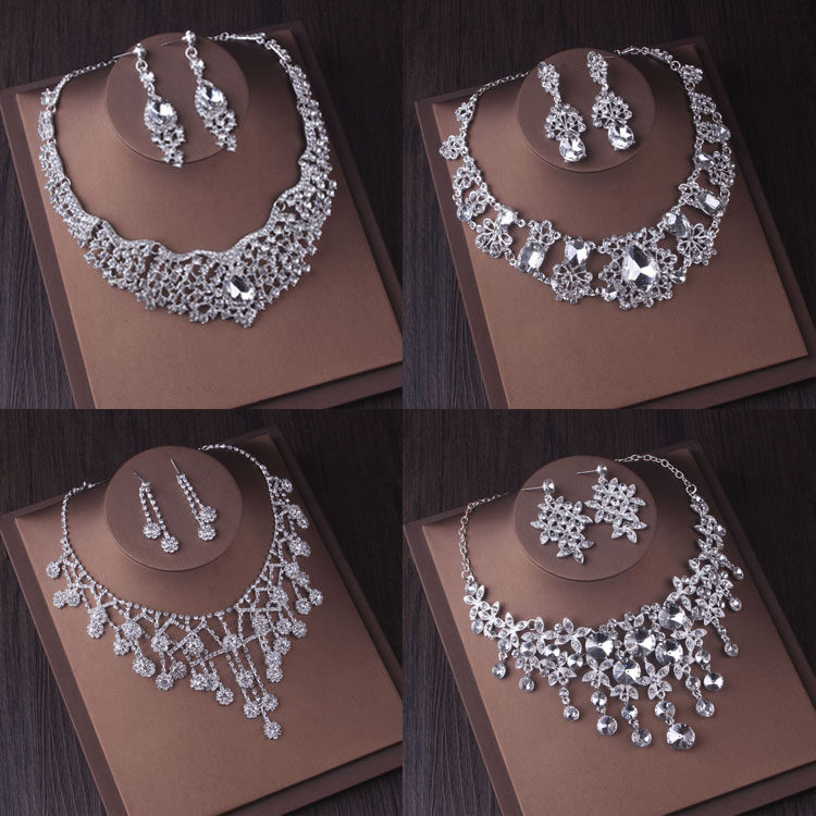 Crystal Wedding Necklace And Earrings Set For Luxurious Bridal Look_voghion.com
