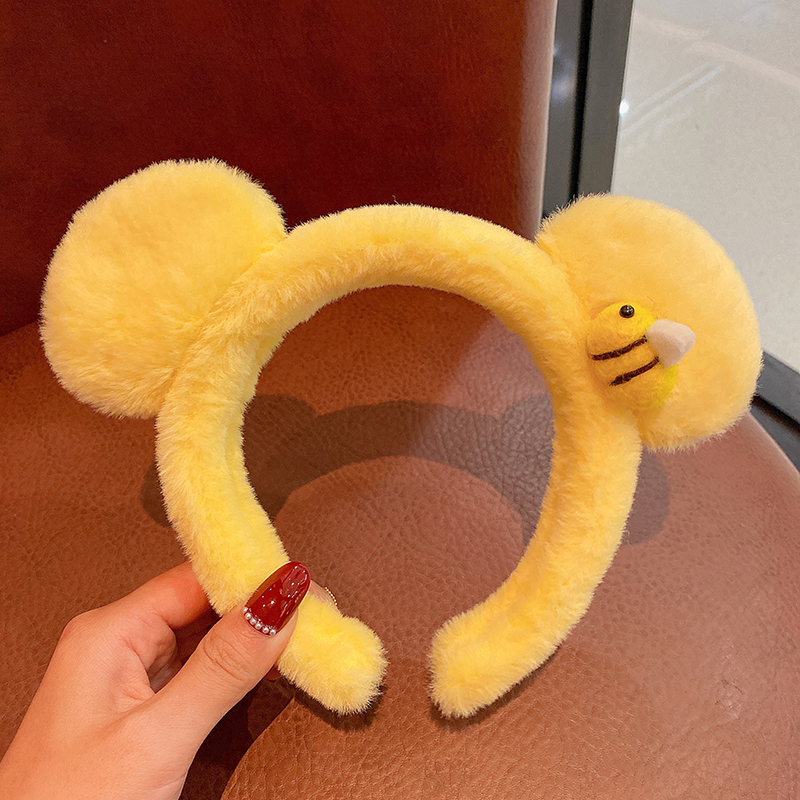Plush Hairpin Bee Doll Cute Headband Face Wash Hair Bands Female 2023 New Playground Photography Hair Ornaments Tide