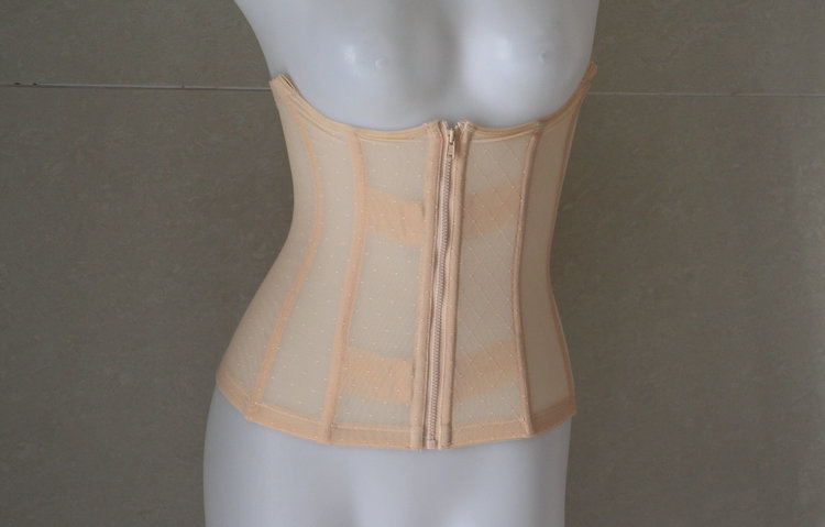 Corset luxueux en nylon - Ref 673398 Image 22