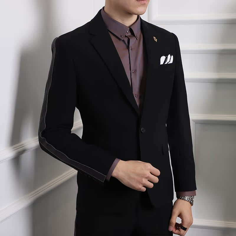 le printemps et l'automne de maille rouge petit costume hommes slim fit style britannique ensemble de la marée de la mode de la jeunesse de la personnalité version coréenne de la beau costume décontracté le printemps et l'automne de maille rouge petit costume hommes slim fit style britannique ensemble de la marée de la mode de la jeunesse de la personnalité version coréenne de la beau costume décontracté