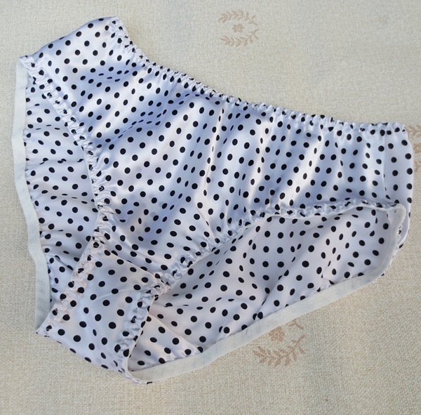 Slip K8132 en soie - Ref 658529 Image 23
