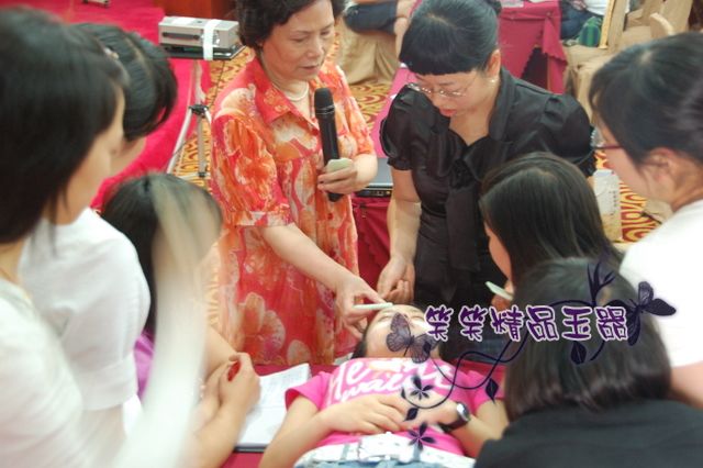 天然岫玉玉梳 保健按摩 a货玉石梳子 提神醒脑 防白发