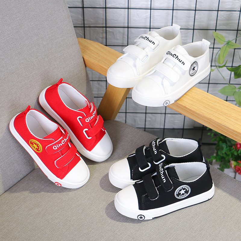 les petits enfants de chaussures de toile 2019 printemps été chaussures de bébé de sexe féminin 1 an 3 de la plaque 2 chaussures chaussures blanches 4 enfants chaussures hommes de marée les petits enfants de chaussures de toile 2019 printemps été chaussures de bébé de sexe féminin 1 an 3 de la plaque 2 chaussures chaussures blanches 4 enfants chaussures hommes de marée