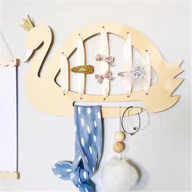 Forcina per gioielli in legno di cigno con corda ad anello per riporre decorazioni da appendere alla parete della camera dei bambini_voghion.com