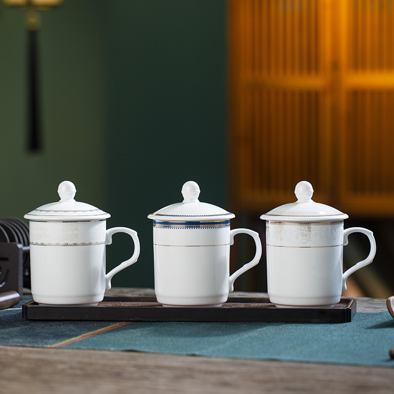 Jingdezhen Ceramic Conference Tea Cup with Lid Customized Logo Hotel Gift Jingdezhen Tea Cup Twelve Sets