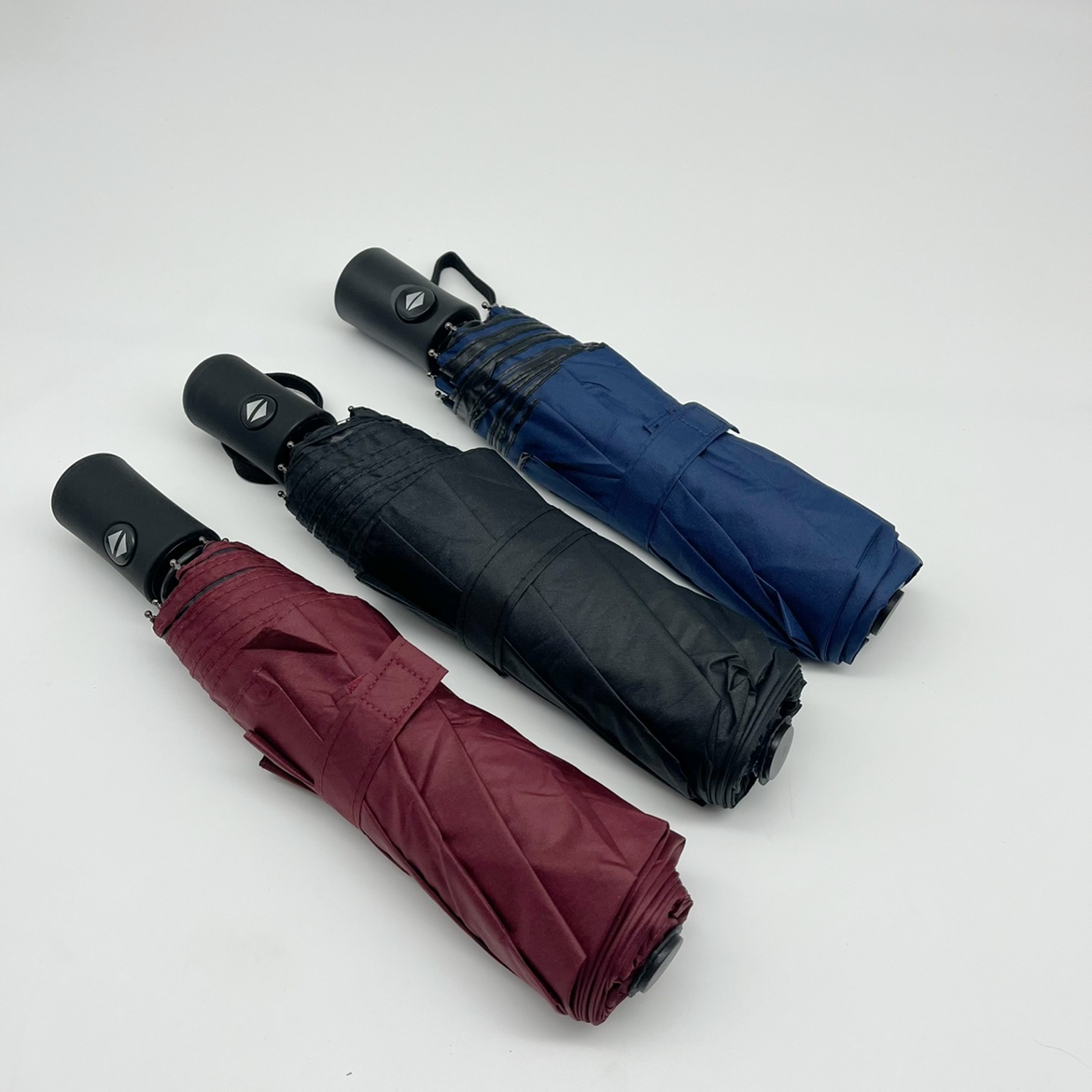 Umbrella Triple Folding Umbrella Folding Umbrella Automatic Self-Opening 8 Bone Vinyl Cloth Cover Solid Color Portable Factory Direct Sales Windproof