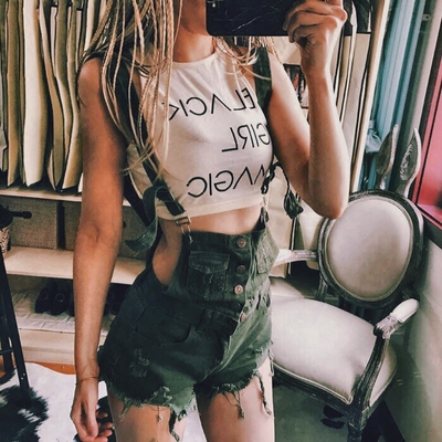 ZZ骨ZZ水洗做就毛边翘臀骚粉色橄榄绿欧美性感牛仔裤背带裤-淘宝网 ZZ骨ZZ水洗做就毛边翘臀骚粉色橄榄绿欧美性感牛仔裤背带裤-淘宝网