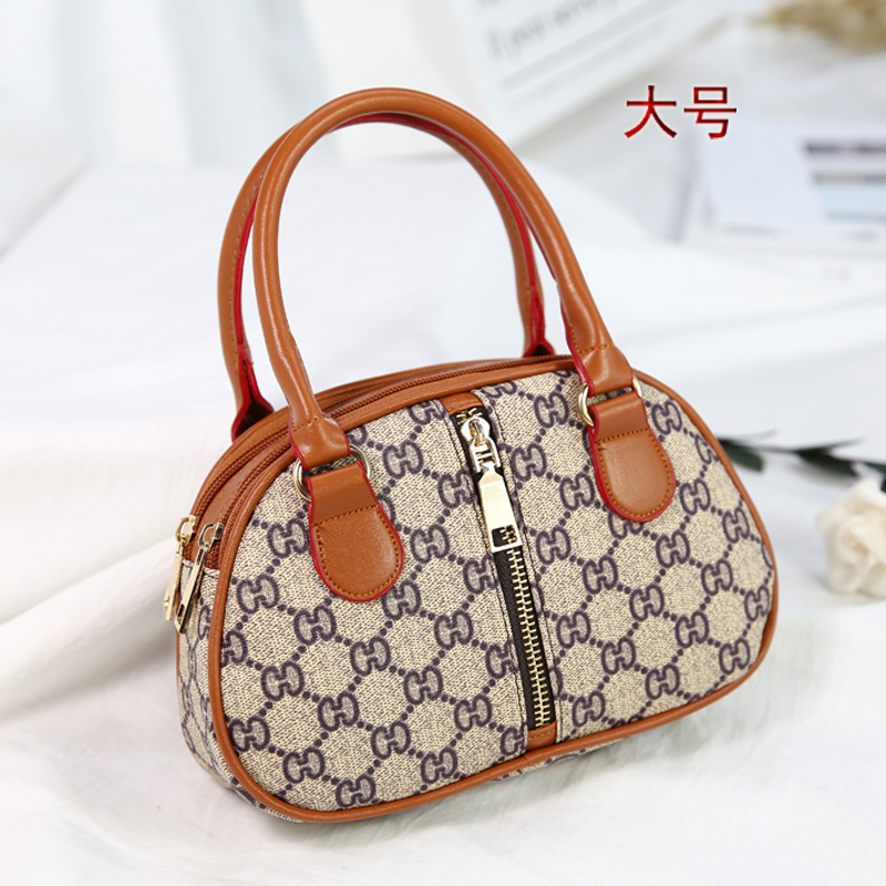 old middle-aged mom grocery shopping phone change clutch shoulin handbags elderly mini portable small bag