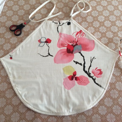 原创性感女士成人肚兜纯棉印花水墨风古典传统加绒肚兜夏季抹胸-淘宝网