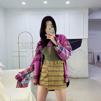 LIVIA闭眼入复古有feel高腰扣搭一片式格纹短裙a字毛呢迷你半裙女-淘宝网