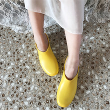 Уборка складов Продажи модные цветные склоны и легкая обувь Дождевые туфли Женские противоскользящие Дождевые сапоги Водонепроницаемые туфли Экспорт японских калош