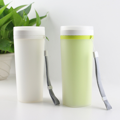 私家良品双层隔热水杯塑料 密封防漏随手杯带双盖可储物 磨砂杯子