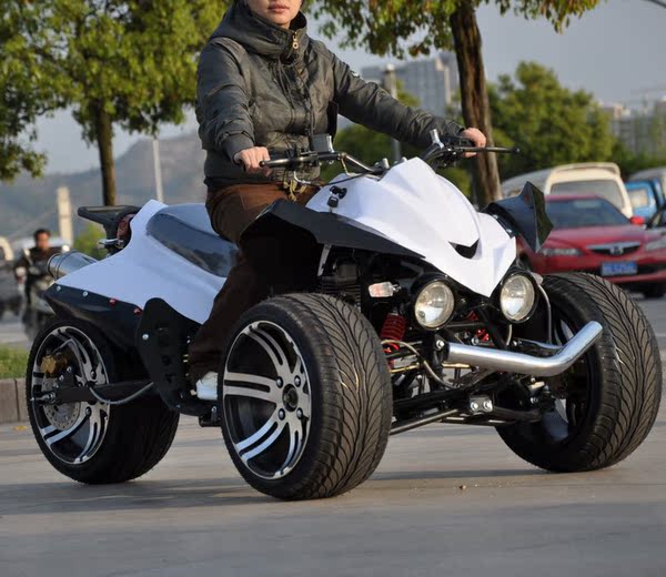 沙摩电车业:150cc倒三轮沙滩车 12寸铝轮 倒三轮摩托 前后碟刹