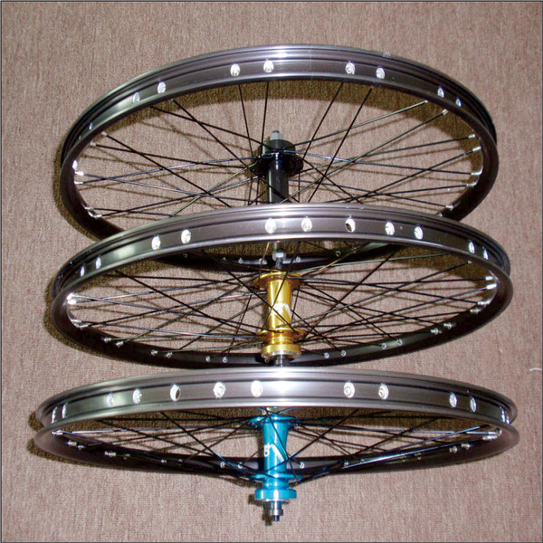 26昆腾前后二培林花鼓山地车轮组秒刹普通品牌前二后四培林花鼓