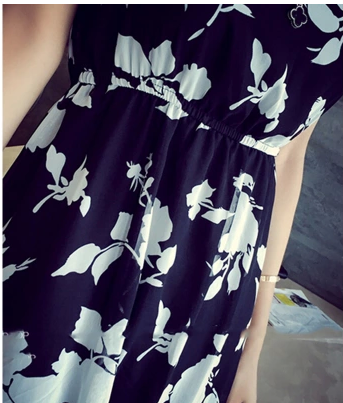 早春新款女装淑女百搭修身显瘦黑底白色大花无袖吊带连衣裙长裙