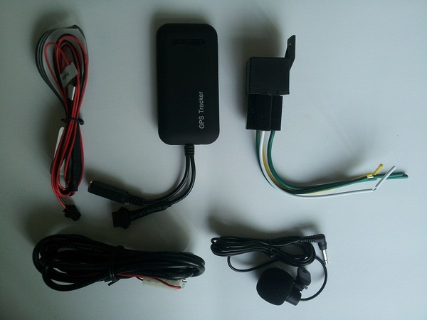 gps gprs gsm tracker車輛防盜追蹤 監控卡車貨車汽車跟蹤定位器