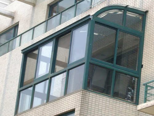 上海荣轩门窗凤铝788型玻璃门窗双层隔音门窗钢化玻璃门窗封阳台