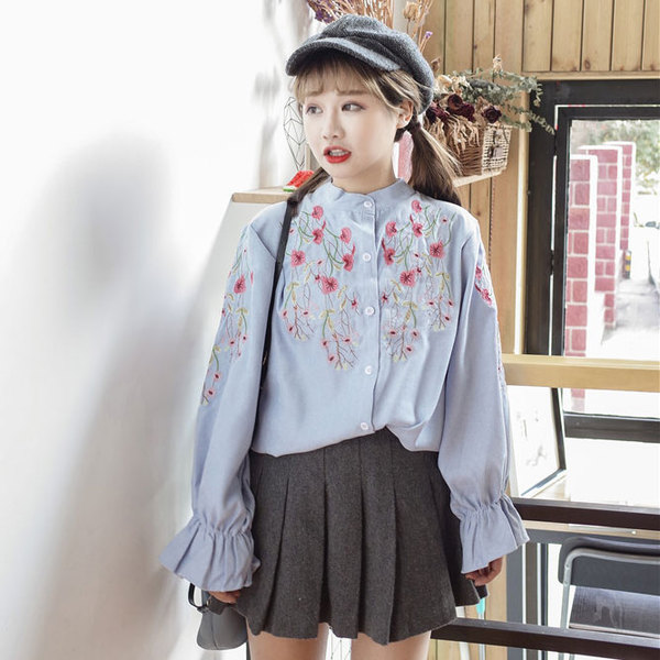 冬装新款韩版学院风小清新花朵刺绣长袖衬衣衬衫女学生可爱上衣潮