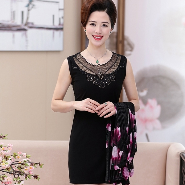 Middle-aged large size sleeveless vest skirt mother packs hip-tattoo dresses summer dress