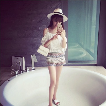 夏季新款韩版宽松气质甜美百搭一字领露肩吊带仙美蕾丝衫女上衣潮