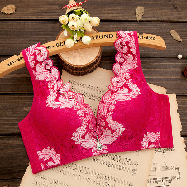 性感背心款式内衣无钢圈文胸聚拢加厚女小胸调整型收副乳薄款胸罩