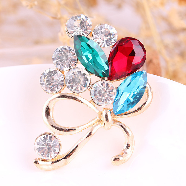 买二送一韩版时尚高档手工水晶彩钻动物花草合金胸针女别针正品