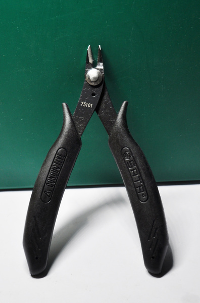 世达工具75101-75102 强力型防静电手柄标准斜口钳125mm