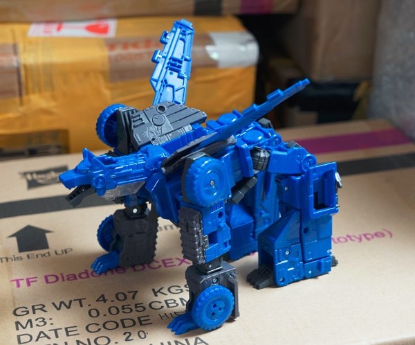 Transformers News: Titans Return Sixshot Prototype Auction