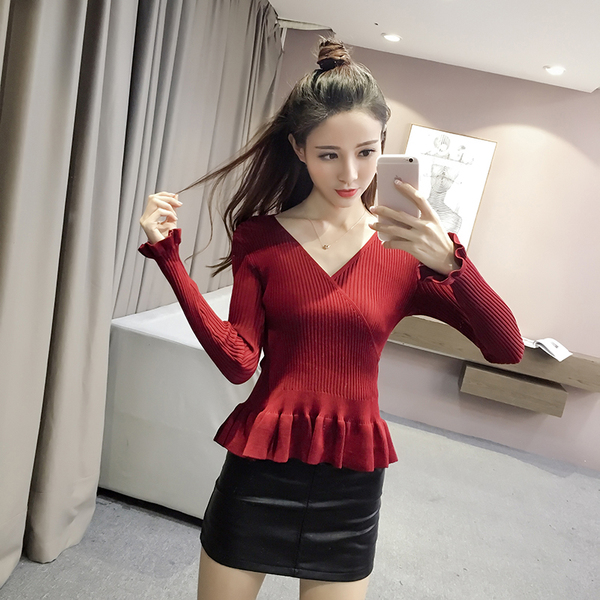 秋冬新款韩版修身荷叶边毛衣V领针织衫女套头长袖打底小衫上衣服