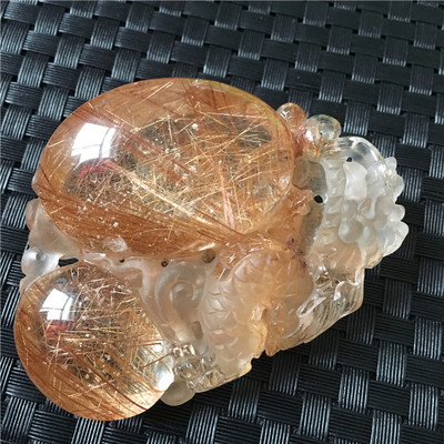 纯天然发晶幽灵水晶雕刻天龙手把件 有龙则灵招财饰品挂坠