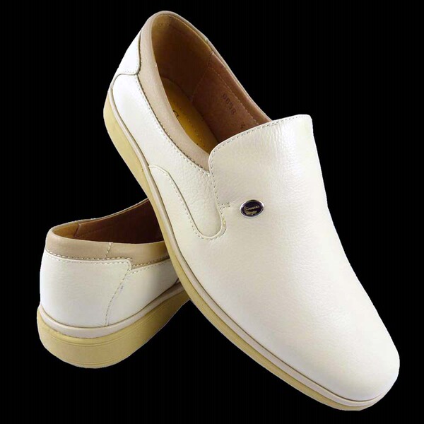 男士真皮米白色休闲鞋中年浅色男鞋牛皮中老年皮鞋爸爸鞋白鞋软底