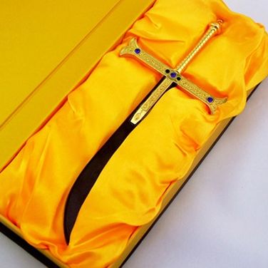 海贼王鹰眼黑刀夜模型王下七武海鹰眼刀公仔手办cos武器玩具模型