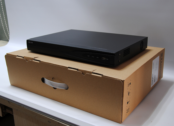 海康威视新款ds-7808n-e2 8路网络硬盘录像机nvr数字信号接入