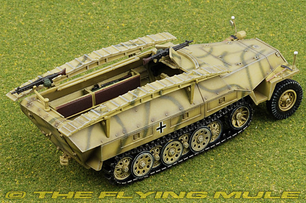 絕版威龍 60313 1:72德軍251/7半履帶裝甲車成品模型