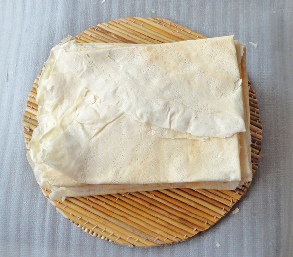 舌尖上的中国小麦面粉煎饼山东临沂农家纯手工面煎饼石磨杂粮煎饼