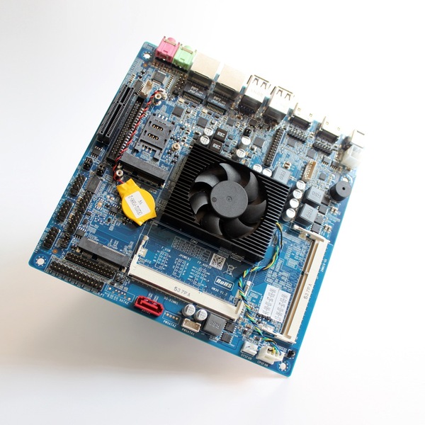 大唐itx主板 酷睿 i3 5010u 双hdmi支持raid磁盘阵列lvds三屏显示