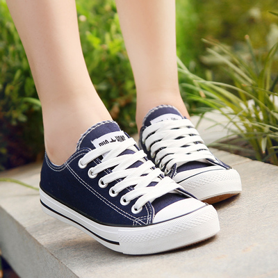 经典帆布鞋女低帮