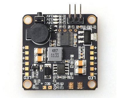 穿越五合一分电板 5v/12v 内置bec led航灯控制 低电压报警追踪器