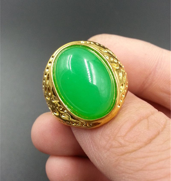 特价正品天然玉石 马来玉 翠绿色阳绿大号蛋面玉戒指指环金色托盘
