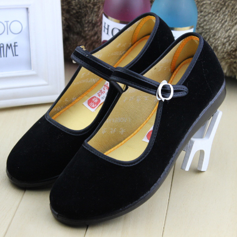 老北京布鞋女秋平跟平底中老年防滑浅口防滑软底黑布鞋休闲女单鞋